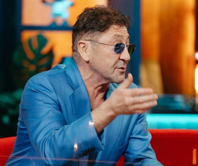 Не за горами тот день, когда Григорий Лепс окончательно запутается в своем молодежном гареме | Источник: Григорий Лепс / T.me