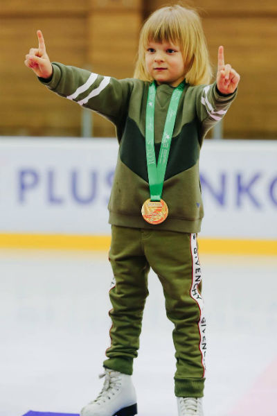 Саша Плющенко завоевал свою первую золотую медаль