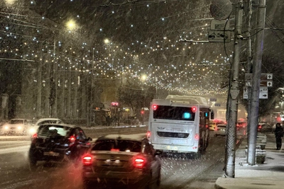 Snowfall Paralyzes Traffic in Ryazan