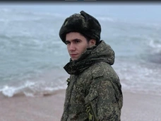 Телефонные мошенники развели мать погибшего на СВО бойца на 12 миллионов рублей