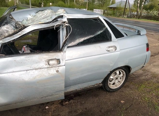 На трассе под Касимовом вылетевшая из фуры дверь спровоцировала аварию | ya62.ru
