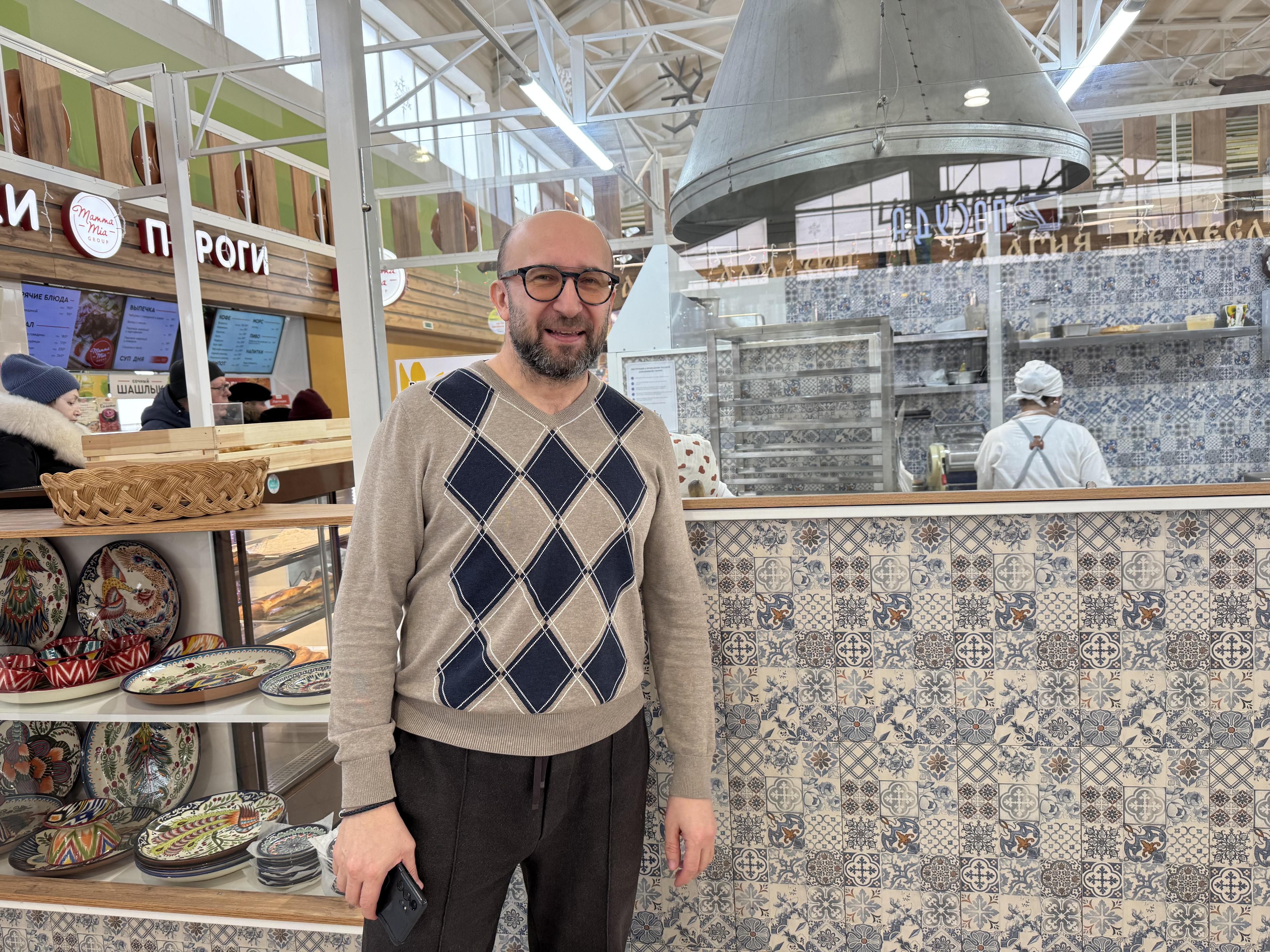 Известный ресторатор Максим Муравский проведет для курганцев специальный мастер-класс. Рассказываем, когда и где