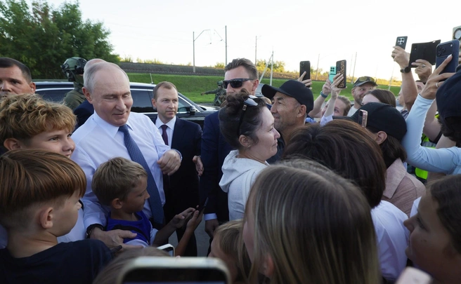 Президент пообщался с сибиряками | Источник: kremlin.ru