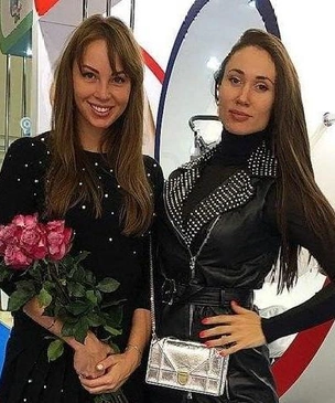 Горячие фото Елены Товстик — жены миллиардера, которая не хочет отпускать мужа к Полине Дибровой