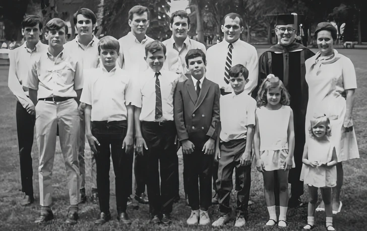 Семья Гэлвинов | Источник: издательство БОМБОРА