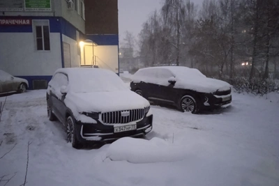 Ульяновцам: горячая линия для жалоб на сугробы во дворах