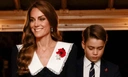 «Школьное» платье и брошь с особым смыслом: Кейт Миддлтон с сыном на концерте по случаю Дня памяти павших