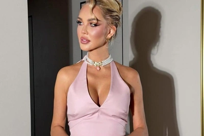 «Я рукой туда, а у меня ребенок лезет»: Погребняк вспомнила, как экс-муж помогал ей рожать