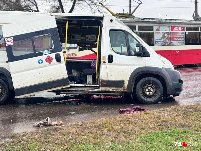 Кадры с места ДТП | Источник: Александр Горбанев / 71.RU