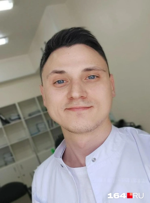 Александр мечтал стать врачом и прошел ради этого сложный путь | Источник: личный архив Александра Шевцова