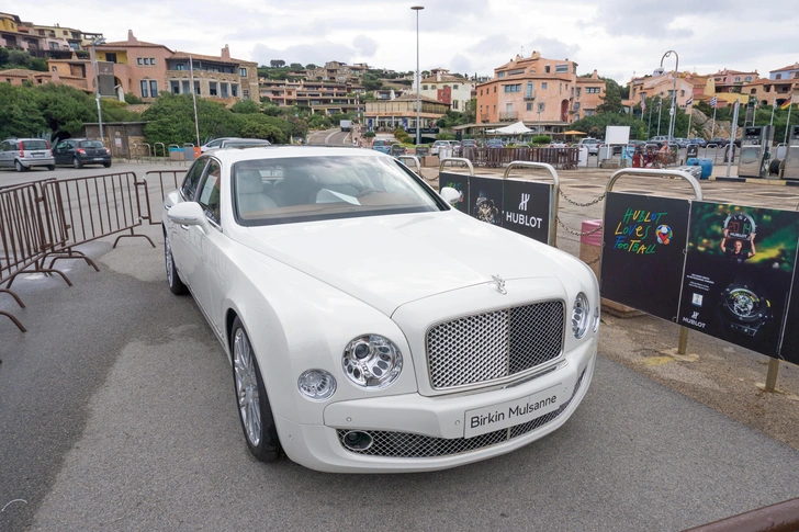 Bentley Mulsanne Birkin Edition | Источник: Helmut Corneli/Legion Media