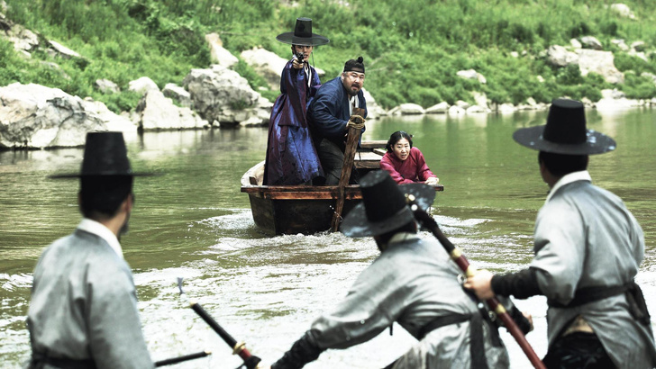 Корейская историческая комедия: разбор жанра на примере фильма «Как украсть реку»