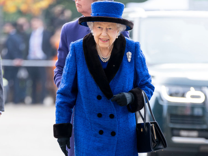 Состояние здоровья королевы Елизаветы II: почему оно стало вызывать опасения, что говорят приближенные и кому это выгодно
