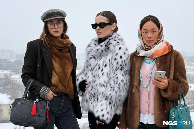 Мех — это не только про тепло. Его можно носить безумно стильно и красиво | Источник: Юрий Орлов / Городские медиа