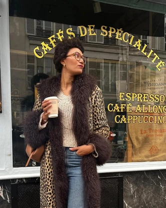 Главная покупка сезона: леопардовое пальто, которое носят самые модные девушки