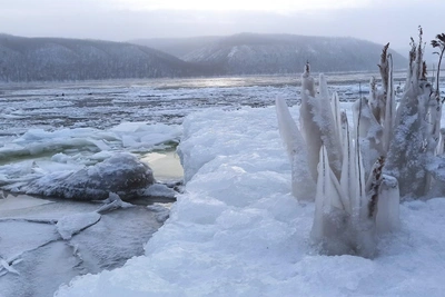 Толщина льда на Волге уменьшилась по новым замерам спасателей