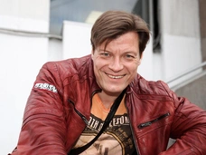 Как многодетный папа и звезда «Возвращения Мухтара» Алексей Моисеев вляпался в историю с беременной любовницей