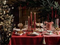 Как украсить дом, чтобы любовь сама постучалась в дверь: главные тренды новогоднего интерьера 2026