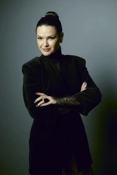 Виктория Райдос | www.starhit.ru