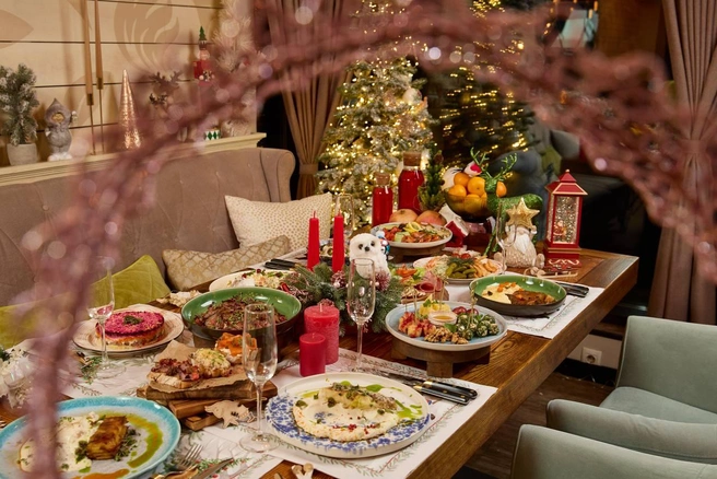 Праздничный стол | Источник: «Дружба»