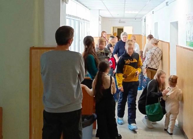 Рязанцы пожаловались на большие очереди в детской поликлинике №6 | ya62.ru