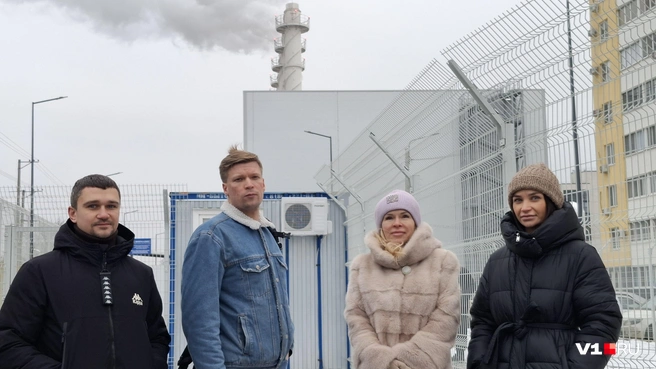 Горожан к губернатору даже близко не подпустили | Источник: Тимофей Крылов / V1.RU