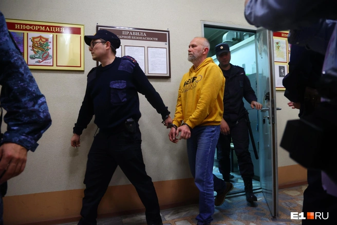 В суде Боликов вел себя сдержаннее и скромнее других | Источник: Владислав Лоншаков / E1.RU