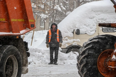 Nizhny Novgorod Hit by Heavy Snowfall, Streets Blanketed