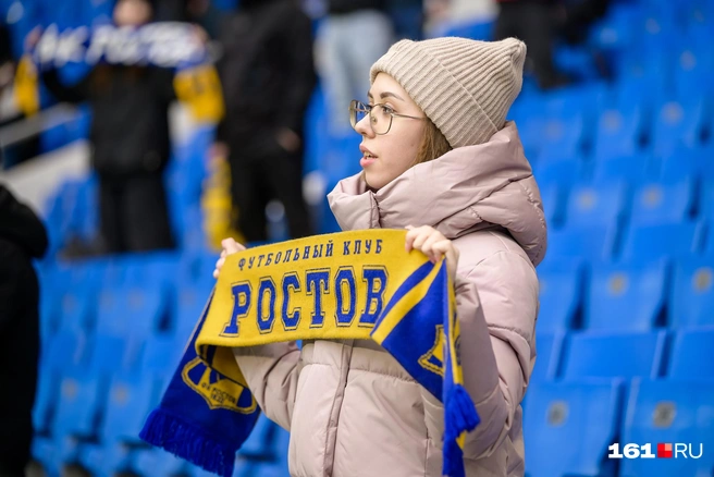 На перерыв команды ушли со счетом 0:0 | Источник: Евгений Вдовин / 161.RU