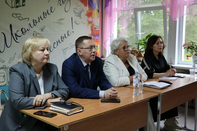 В третьем квартале власти планируют проводить такие встречи чаще | Источник: пресс-служба правительства Ярославской области