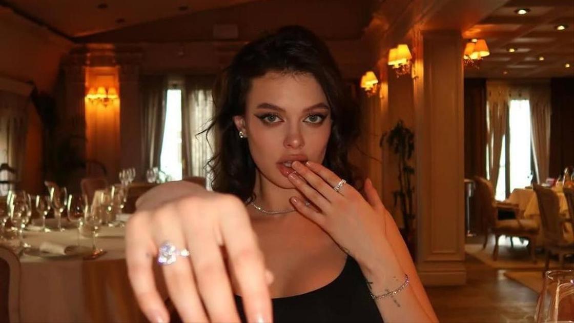 Скандальная Лиза Адаменко выходит замуж во второй раз