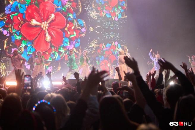 Шоу не прекращалось ни на минуту | Источник: Роман Данилкин / 63.RU
