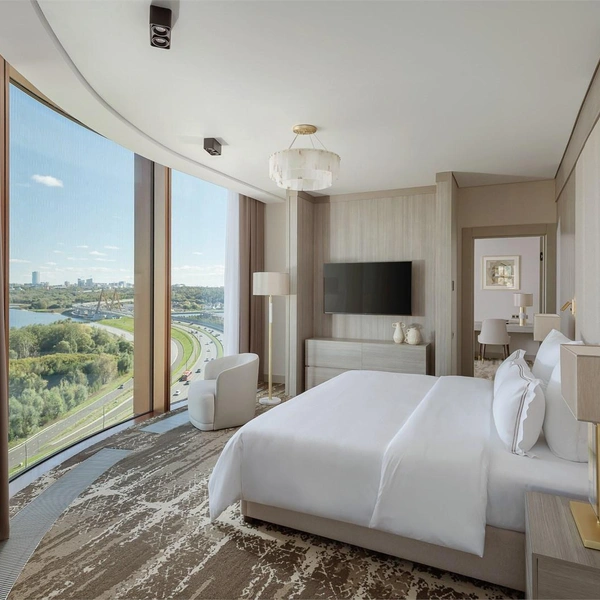 Двухкомнатный люкс, 5 звезд, 26&nbsp;010 рублей | Источник: mp-hotelskazan.com