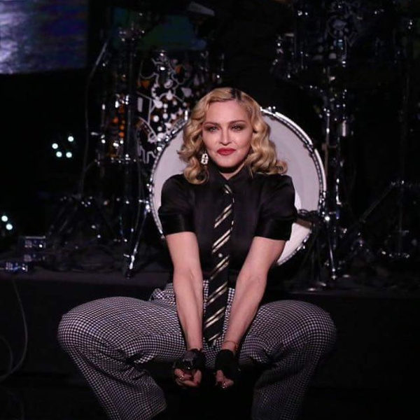 Мадонна выступила на шоу Фэллона