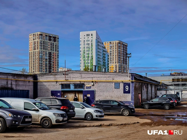 Возможно, через несколько лет здесь будет школа | Источник: Булат Салихов / UFA1.RU
