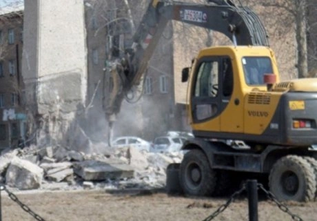 В Узбекистане снесли памятник героям ВОВ | ya62.ru