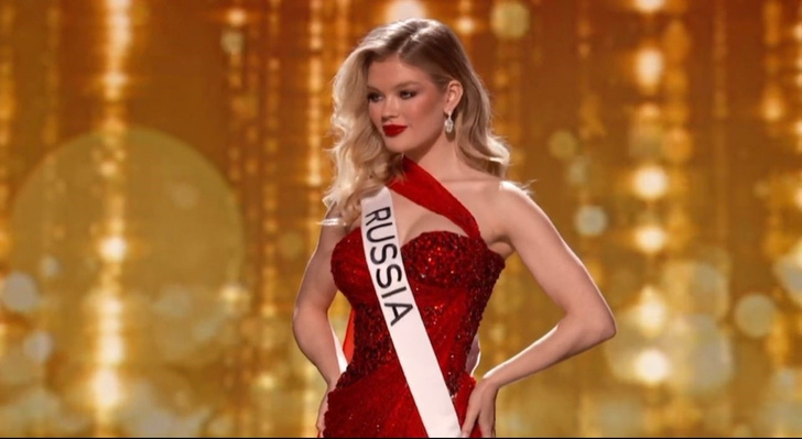 «Мисс Россия — 2022» Анна Линникова представила на конкурсе «Мисс Вселенная» национальный костюм (видео)