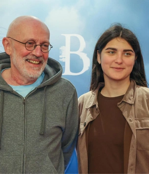 Как выглядит пятая жена Александра Гордона: смотрим фото 23-летней Софии Каландадзе