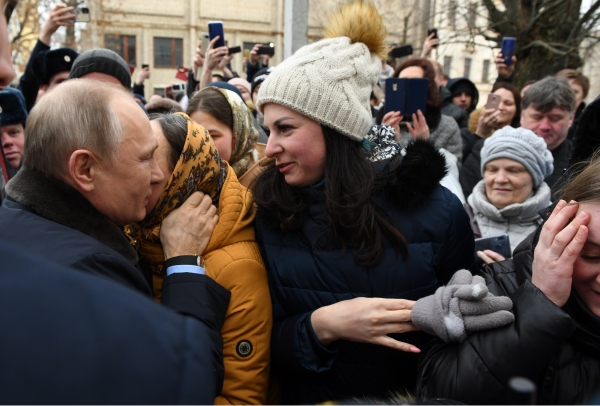 Женщина из Иваново предложила Владимиру Путину жениться на ней
