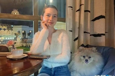 Designer battling cancer announces charity evening dress collection