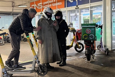 Петербург: курьеры работают, рестораны пусты