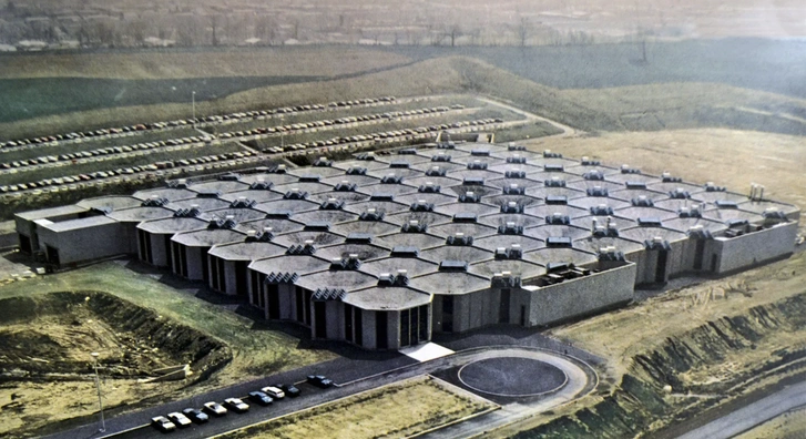 Луис Кан: 10 главных построек