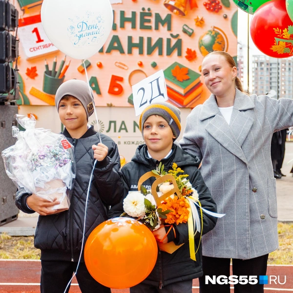 Фото на память | Источник: Кирилл Башинский / NGS55.RU