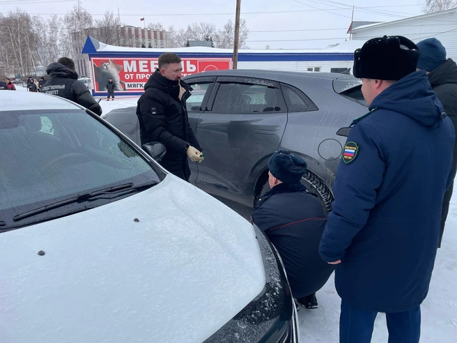 Подозреваемый сейчас в тяжелом состоянии в больнице, поэтому допросить его не могут | Источник: пресс-служба СУ СК по Алтайскому краю