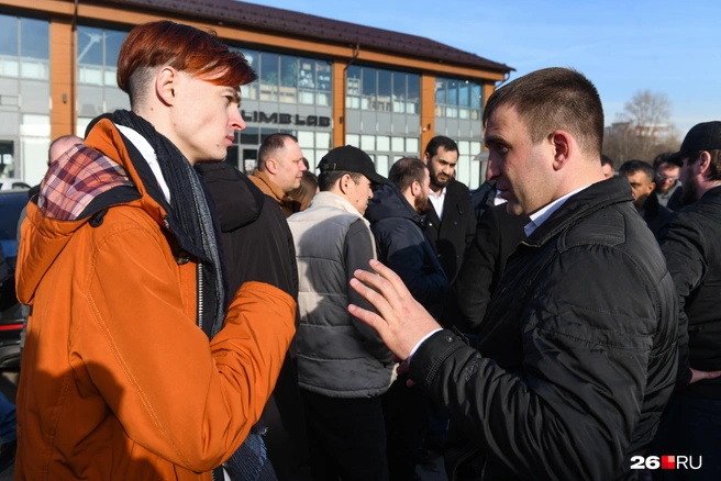 Депутаты Ставрополья рассмотрят штрафы для нелегальных таксистов у аэропорта | Источник: Артем Устюжанин / MSK1.RU