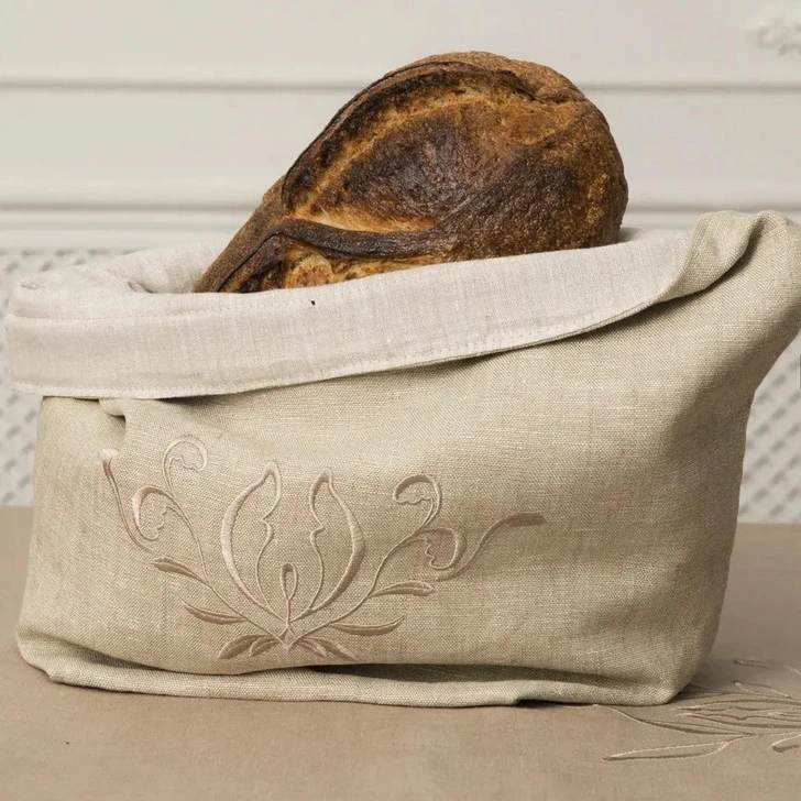 Монохром льна и якобинский цветок: коллекция столового текстиля молодого бренда &laquo;Ленский&raquo;