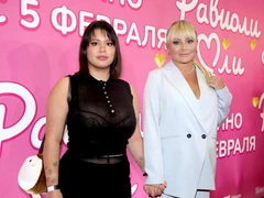 Дочь Даны Борисовой вышла на связь из клиники — она в отчаянии
