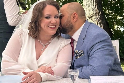 Шикарная свадьба актеров «Уральских пельменей» в центре города