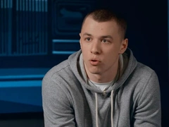 Macan стыдливо отказался от своих слов про гулящих девушек в бикини