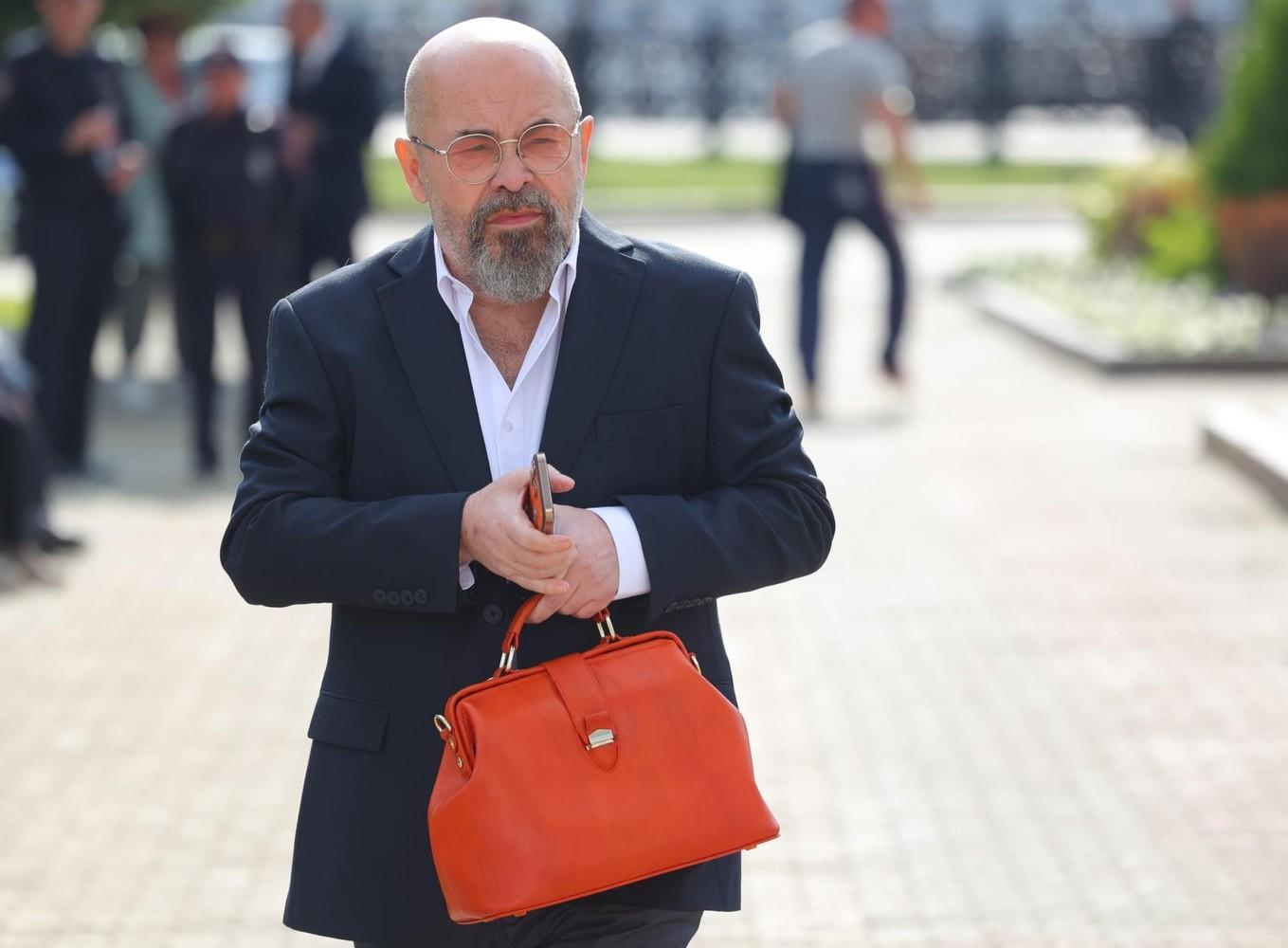 Банк уральского олигарха пустили с молотка. Его купили по минимальной цене
